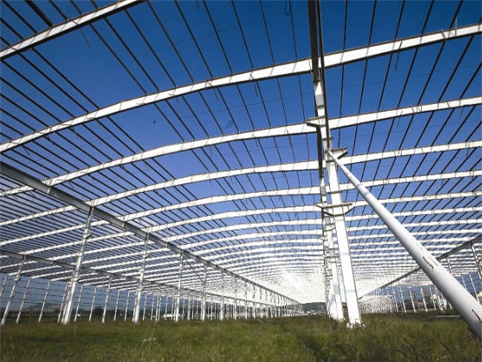 阿勒泰钢结构厂房